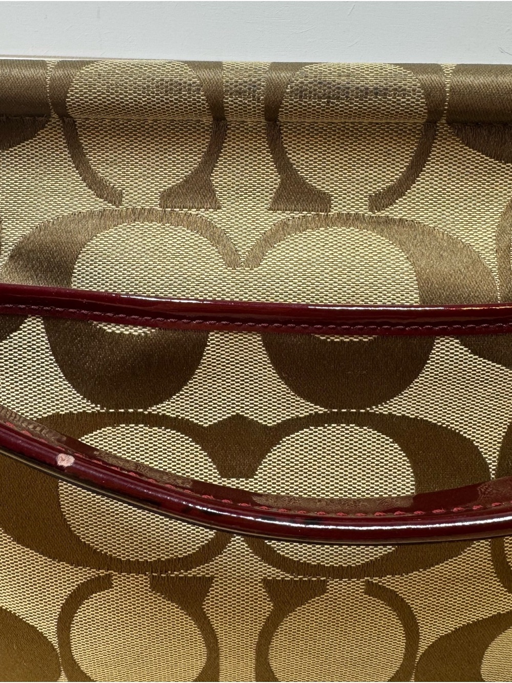 Coach Willis Tan Signature Canvas Shoulder Bag with Burgundy Patent Trim - Picture 7 of 11